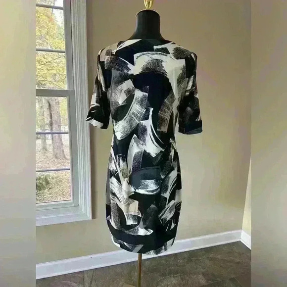 Geometric Print Dress Size 10 - Picture 3 of 5